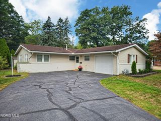 4723 Oak Glen Drive, Toledo, OH 43613