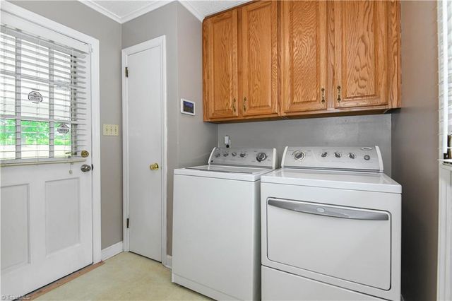 5343 Vickrey Chapel Road, Jamestown, NC 27282
