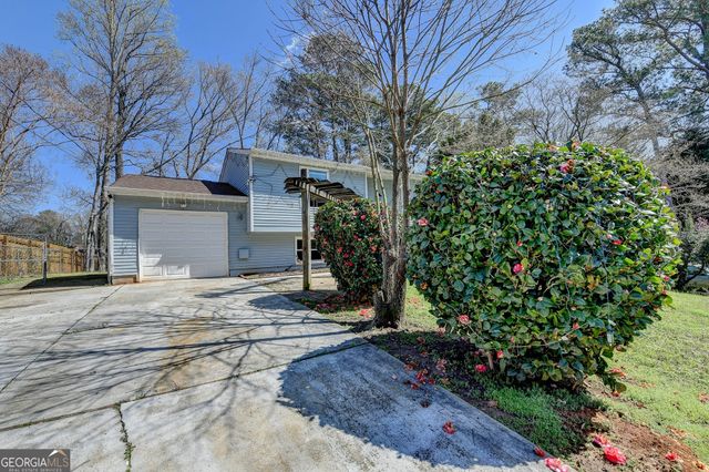 1373 Wing Foot Ways, Norcross, GA 30093