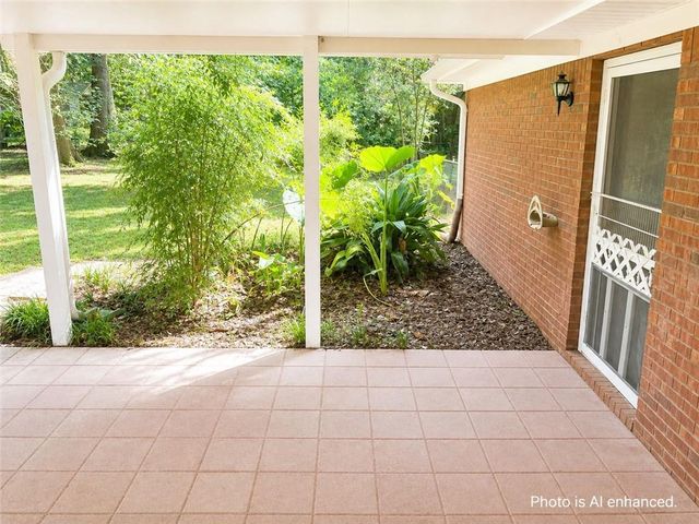 204 Bayou Avenue E, Satsuma, AL 36572