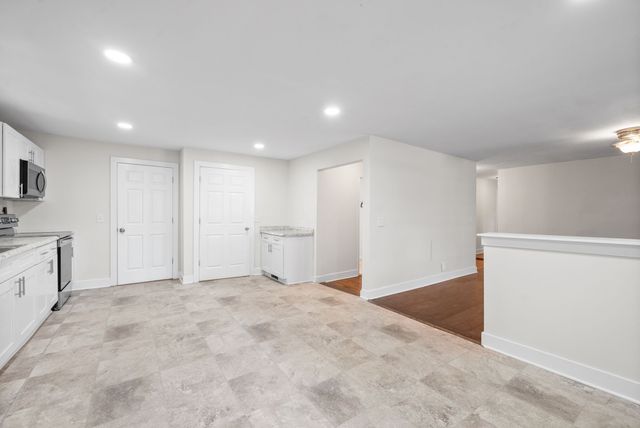 515 Poston St, Clarksville, TN 37040