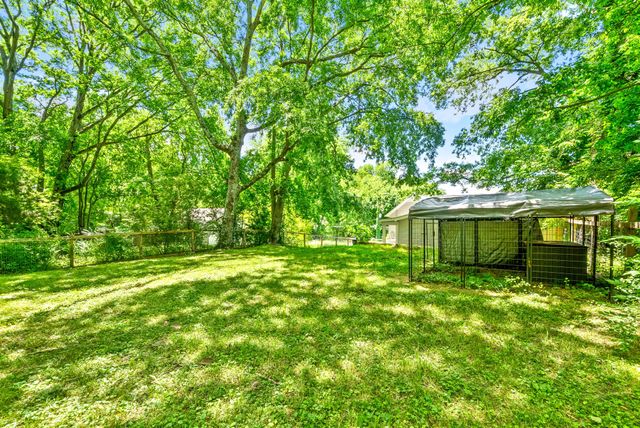 515 Poston St, Clarksville, TN 37040