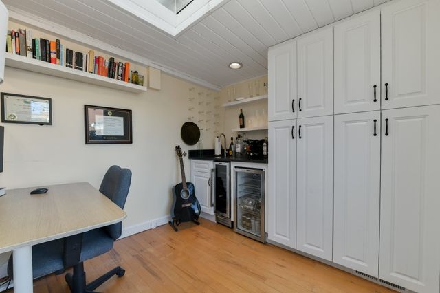 6 Grove Street 3, Boston, MA 02114
