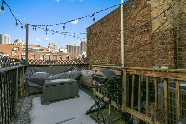6 Grove Street 3, Boston, MA 02114