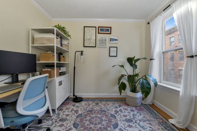 6 Grove Street 3, Boston, MA 02114