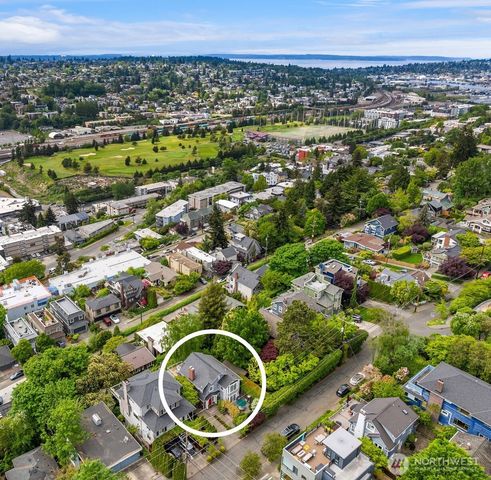 2403 11th Avenue W, Seattle, WA 98119