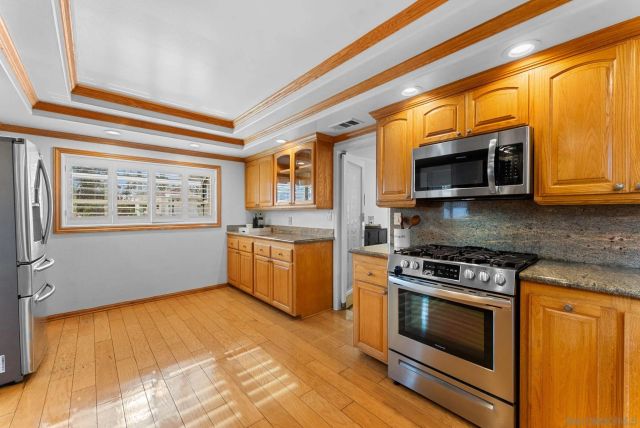 4540 E Talmadge Drive, San Diego, CA 92116