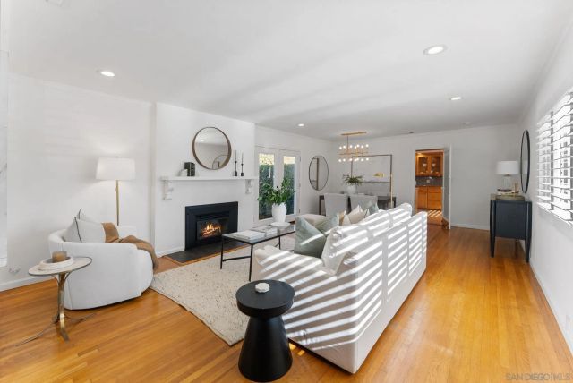 4540 E Talmadge Drive, San Diego, CA 92116