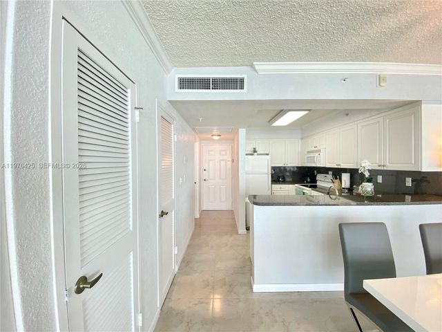 2501 S Ocean Dr 1104, Hollywood, FL 33019