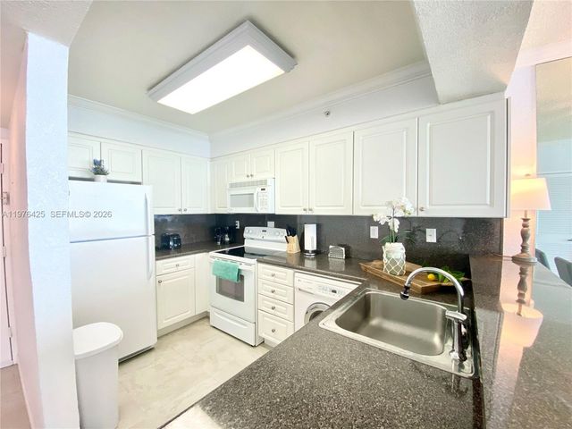 2501 S Ocean Dr 1104, Hollywood, FL 33019