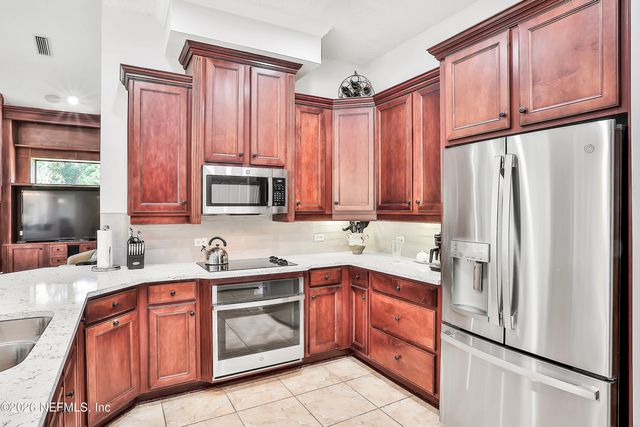 609 BRANCH WATER Drive, St. Johns, FL 32259