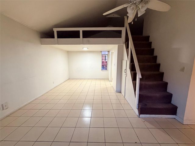 1729 Moffett St 17, Hollywood, FL 33020