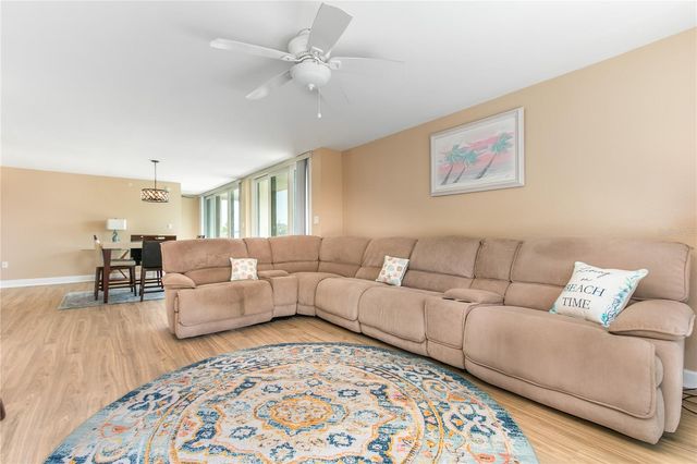 400 ISLAND WAY 212, Clearwater Beach, FL 33767