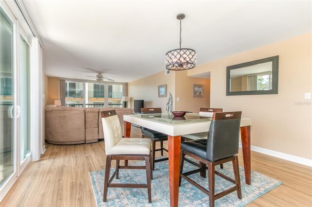 400 ISLAND WAY 212, Clearwater Beach, FL 33767