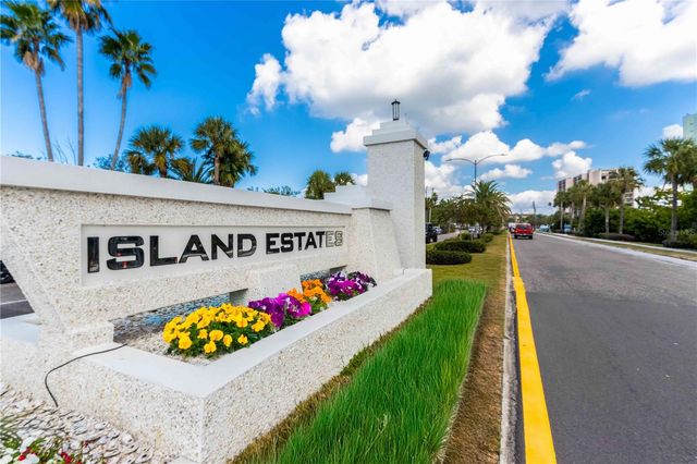 400 ISLAND WAY 212, Clearwater Beach, FL 33767