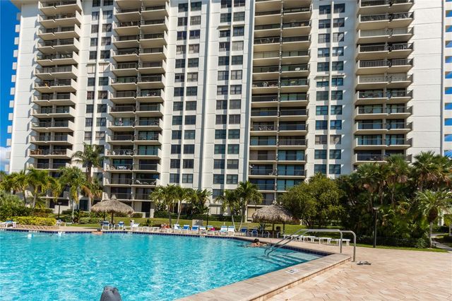 400 ISLAND WAY 212, Clearwater Beach, FL 33767