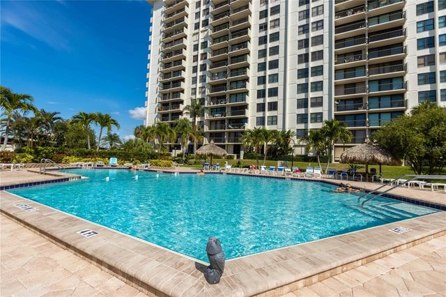 400 ISLAND WAY 212, Clearwater Beach, FL 33767