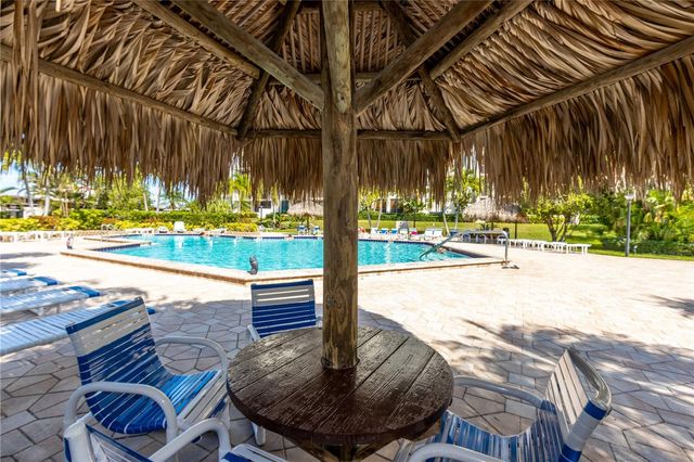 400 ISLAND WAY 212, Clearwater Beach, FL 33767