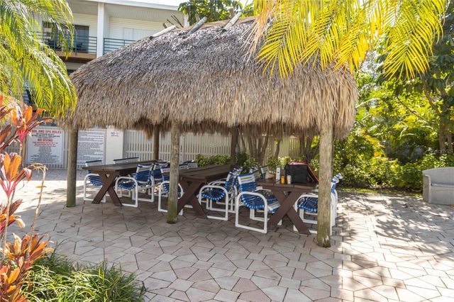 400 ISLAND WAY 212, Clearwater Beach, FL 33767
