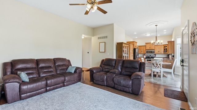 1506 Bell Brook Boulevard, Bluffton, IN 46714