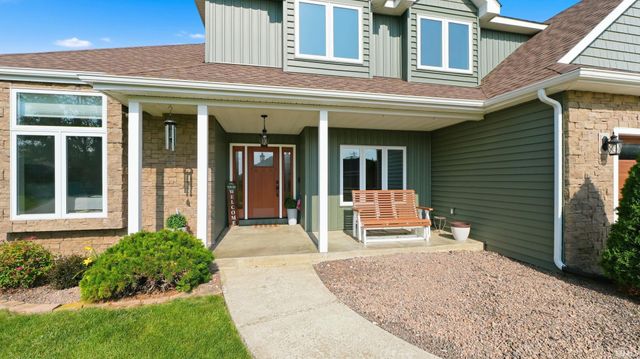 1506 Bell Brook Boulevard, Bluffton, IN 46714
