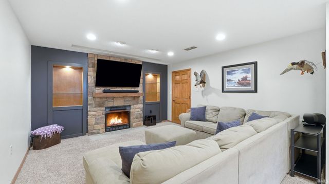 1506 Bell Brook Boulevard, Bluffton, IN 46714