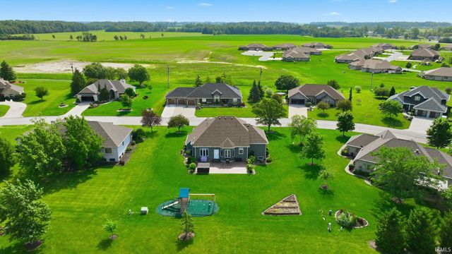 1506 Bell Brook Boulevard, Bluffton, IN 46714