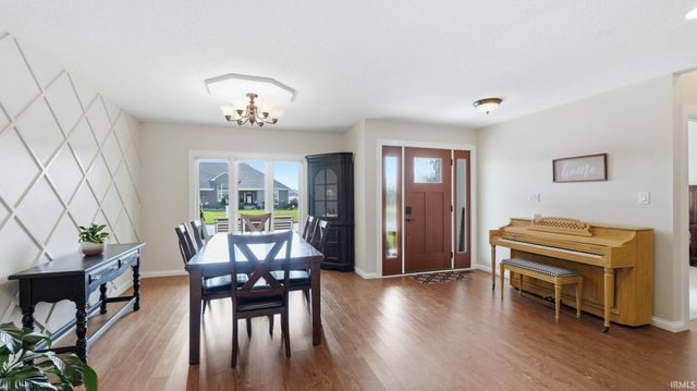 1506 Bell Brook Boulevard, Bluffton, IN 46714