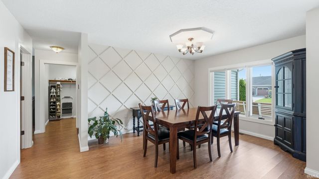1506 Bell Brook Boulevard, Bluffton, IN 46714