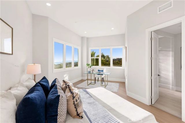 857 Avenida Acapulco, San Clemente, CA 92672