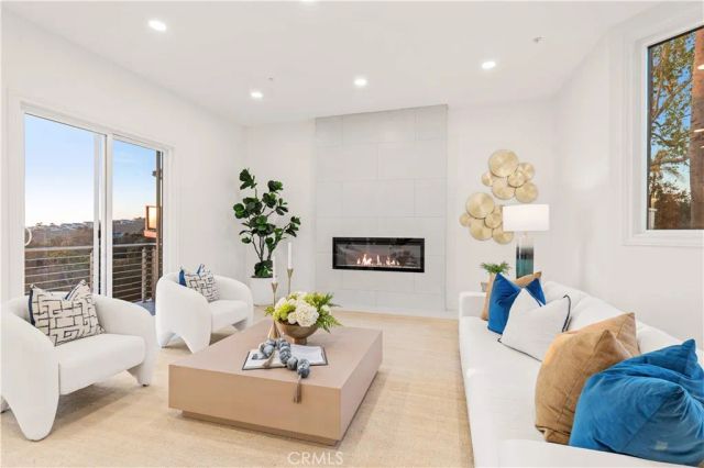 857 Avenida Acapulco, San Clemente, CA 92672