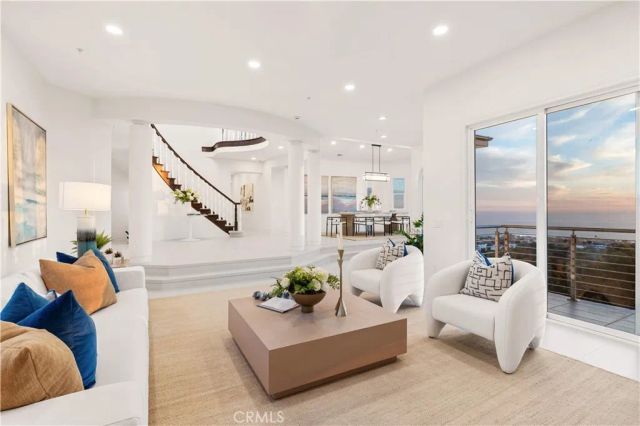 857 Avenida Acapulco, San Clemente, CA 92672