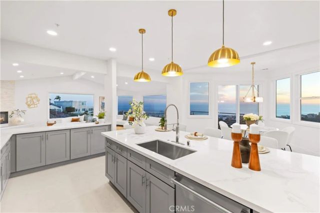 857 Avenida Acapulco, San Clemente, CA 92672