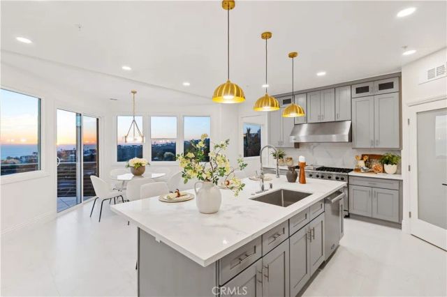 857 Avenida Acapulco, San Clemente, CA 92672