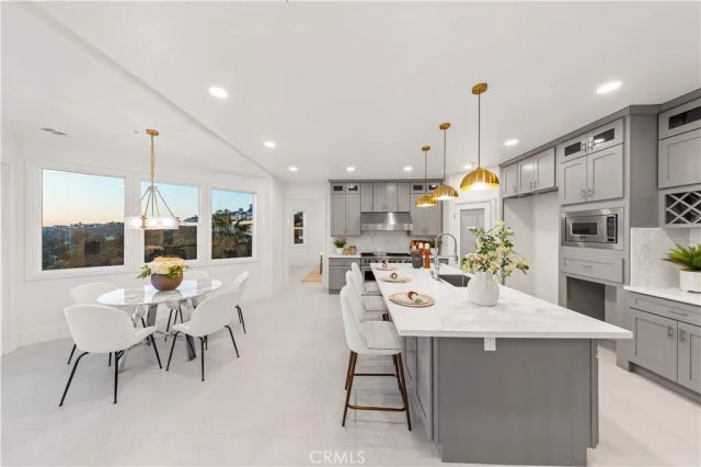 857 Avenida Acapulco, San Clemente, CA 92672