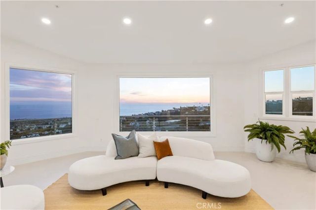 857 Avenida Acapulco, San Clemente, CA 92672