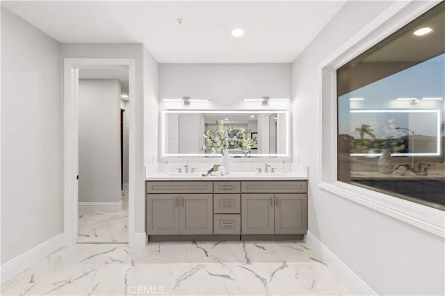 857 Avenida Acapulco, San Clemente, CA 92672