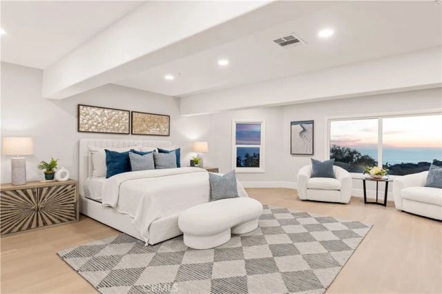 857 Avenida Acapulco, San Clemente, CA 92672