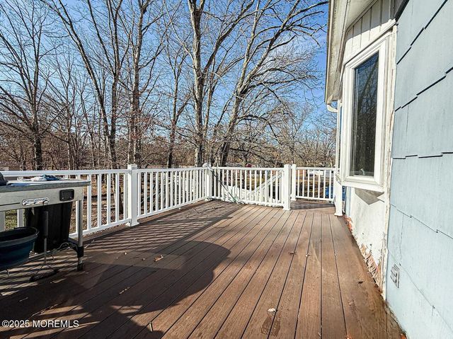 532 Frank Applegate Road, Jackson, NJ 08527