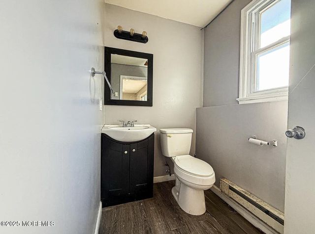 532 Frank Applegate Road, Jackson, NJ 08527