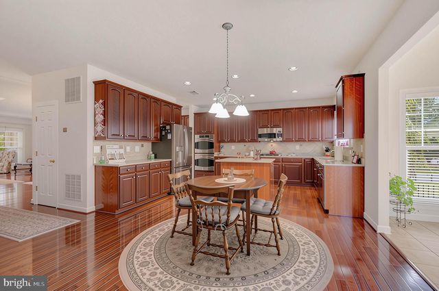 113 ROSEVILLE CT, Boyce, VA 22620