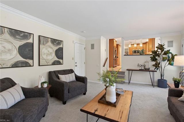 218 Fishneck Landing RD, Yorktown, VA 23692