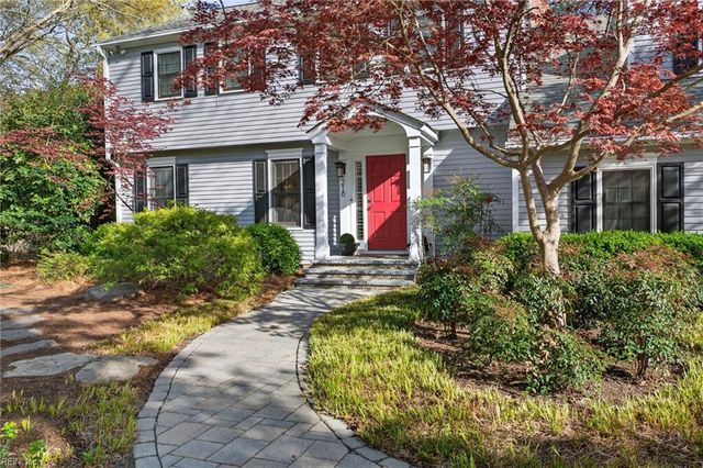 218 Fishneck Landing RD, Yorktown, VA 23692