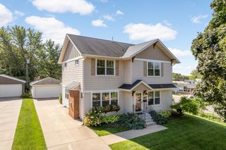 1636 Saunders Avenue, Saint Paul, MN 55116