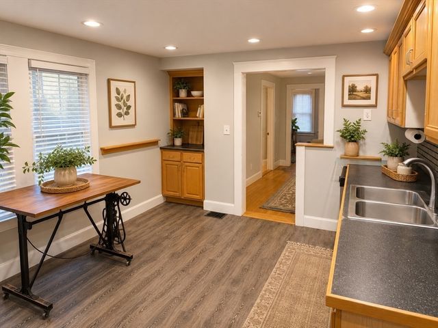 96 South Main St 1, Natick, MA 01760