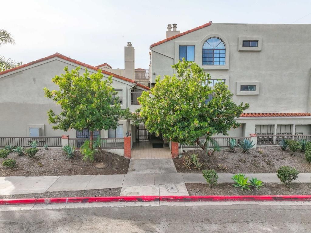 Image 28 of property listing at 5170 Clairemont Mesa Boulevard 14, San Diego, CA 92117