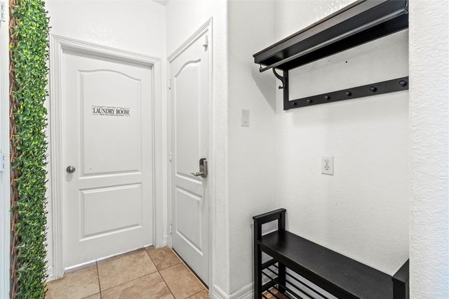 2007 Brookmont Drive, Conroe, TX 77301