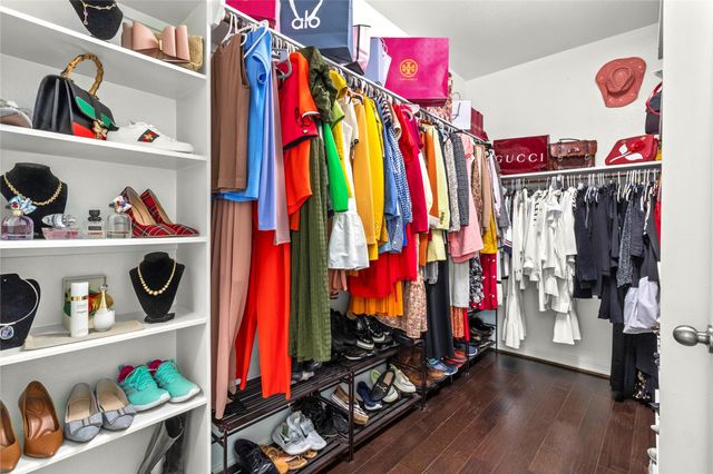 2007 Brookmont Drive, Conroe, TX 77301