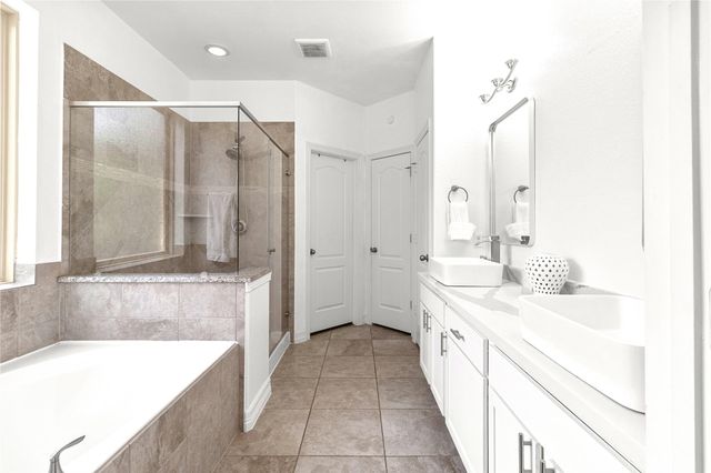 2007 Brookmont Drive, Conroe, TX 77301