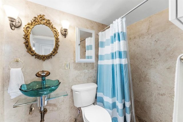 4502 N Federal Highway 225C, Lighthouse Point, FL 33064